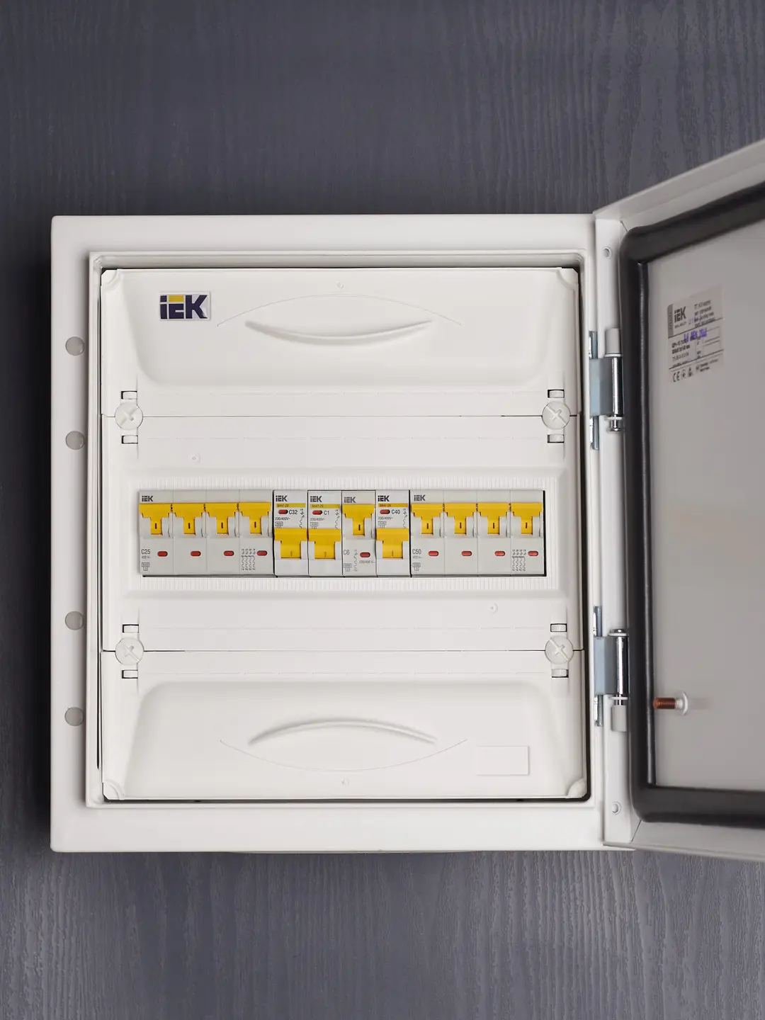 mcb-iek-karat-60m-1p-6a-6ka-type-c MCB IEK KARAT 60M 1P 6A 6kA Type C