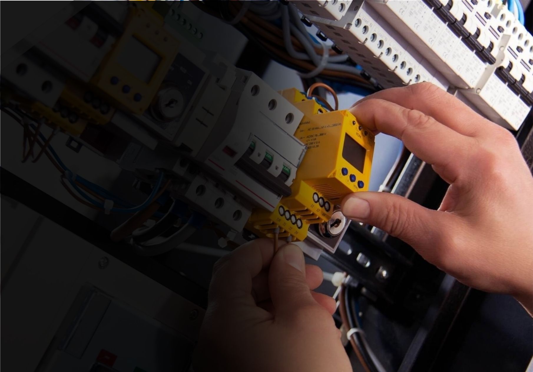 Thiết bị MCCB IEK Việt Nam